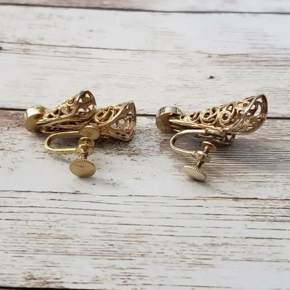 Vintage Screw On Earrings - Ornate Gold Tone 1 & 1/8
